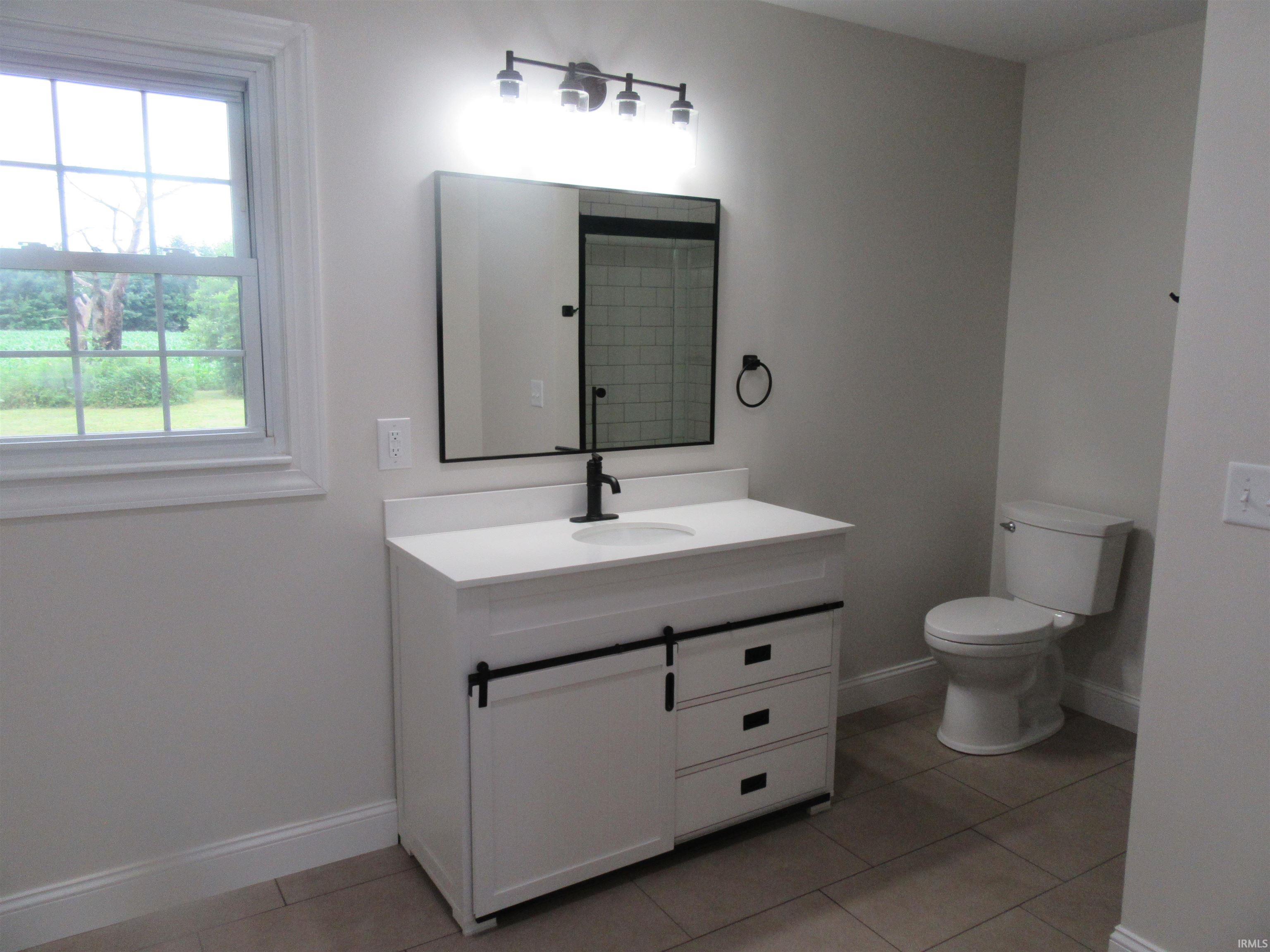 229 County Rd S 950 East Greentown, IN 46936 - Photo 8 of 17 Gallery Image 8
