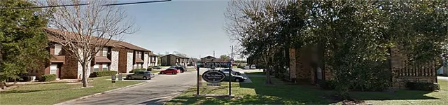 $564 | 900 Avenue J, Bay City, TX 77414