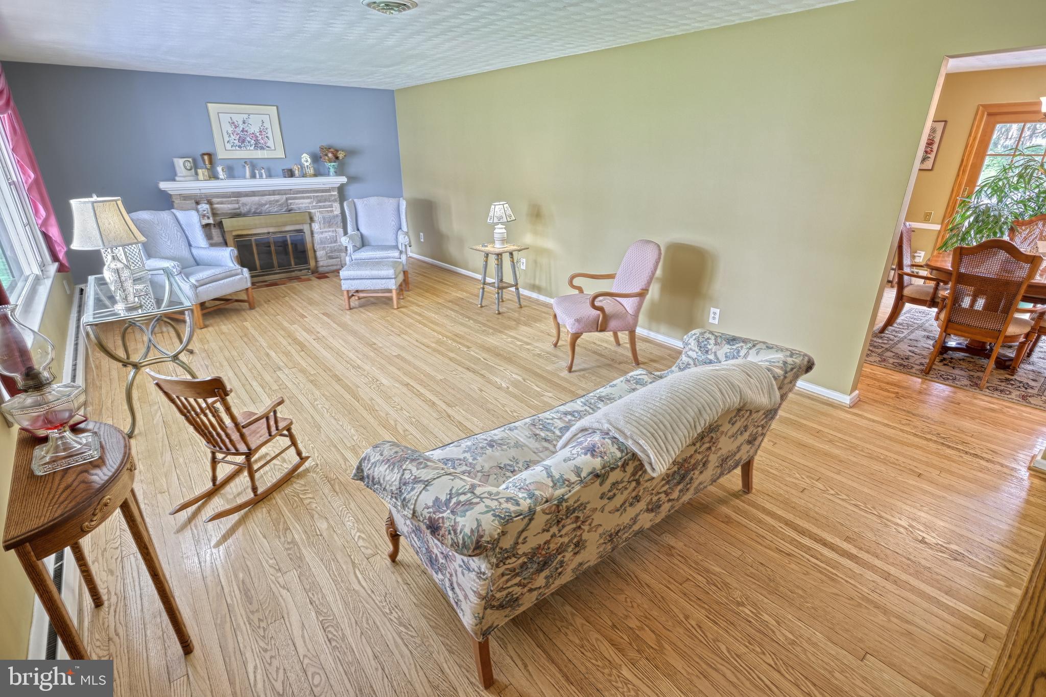 4138 Trowbridge Road York, PA 17402 - Photo 8 of 63 Gallery Image 8