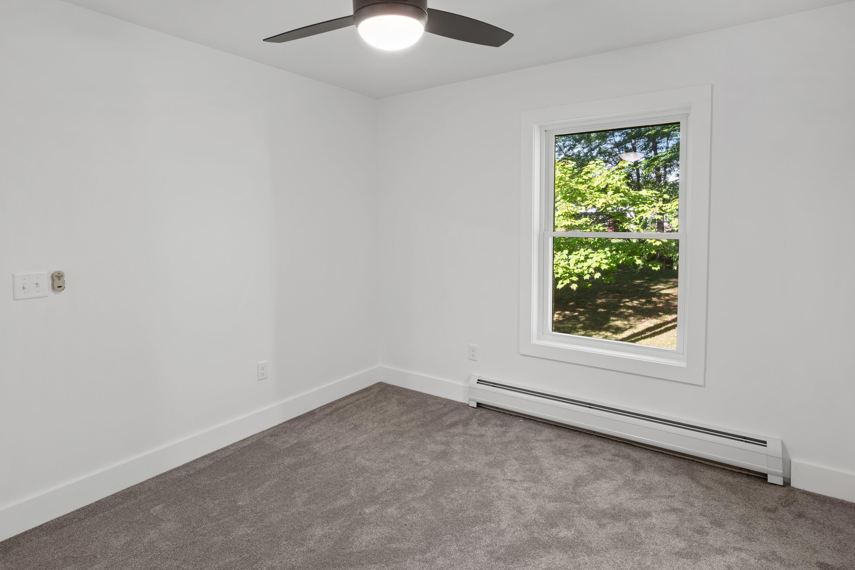 208 Dale Road Burlington, VT 05408 - Photo 17 of 32 Gallery Image 17