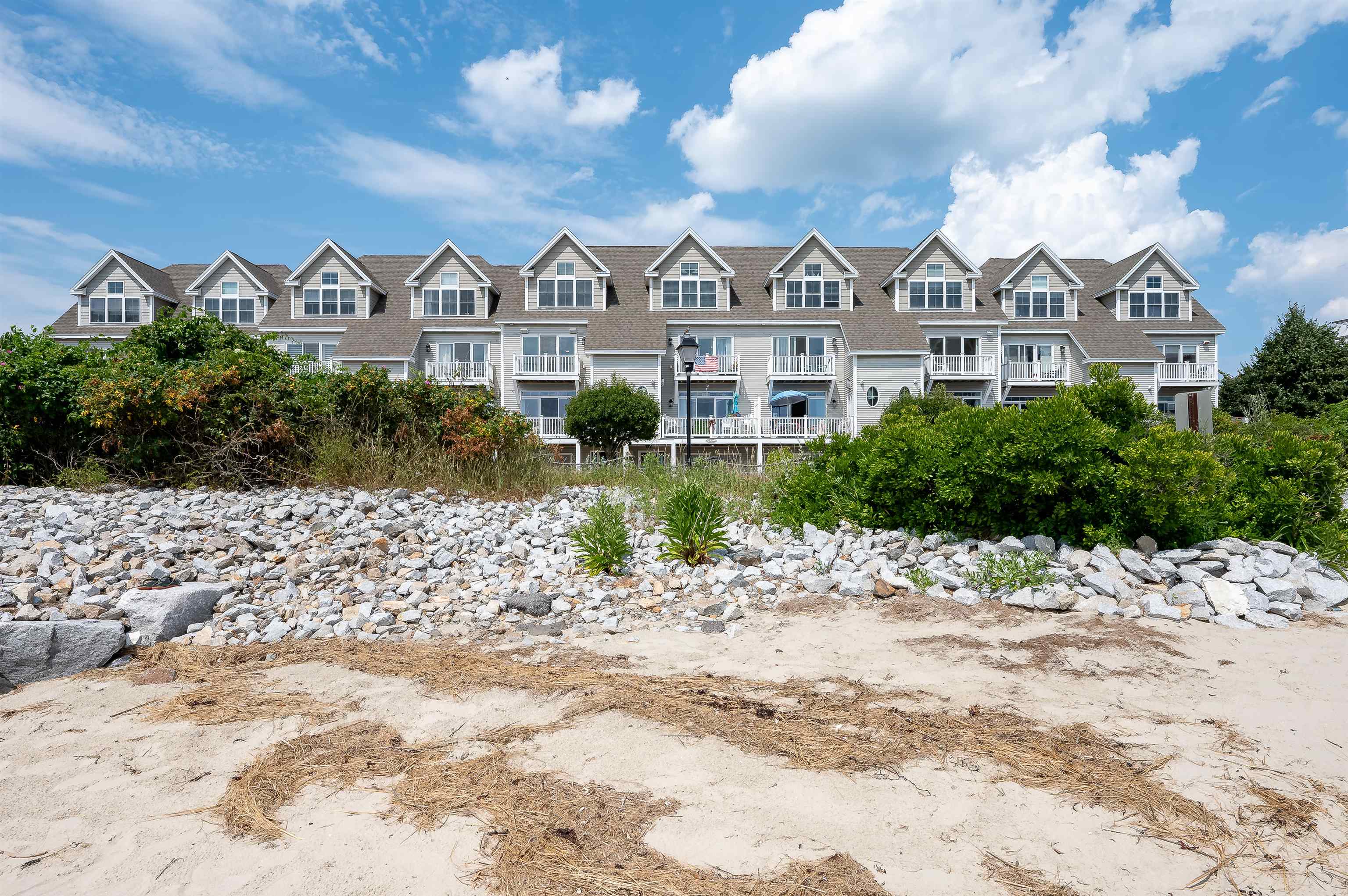 24 Harbor Road, Unit 10 Hampton, NH 03842 - Photo 26 of 40