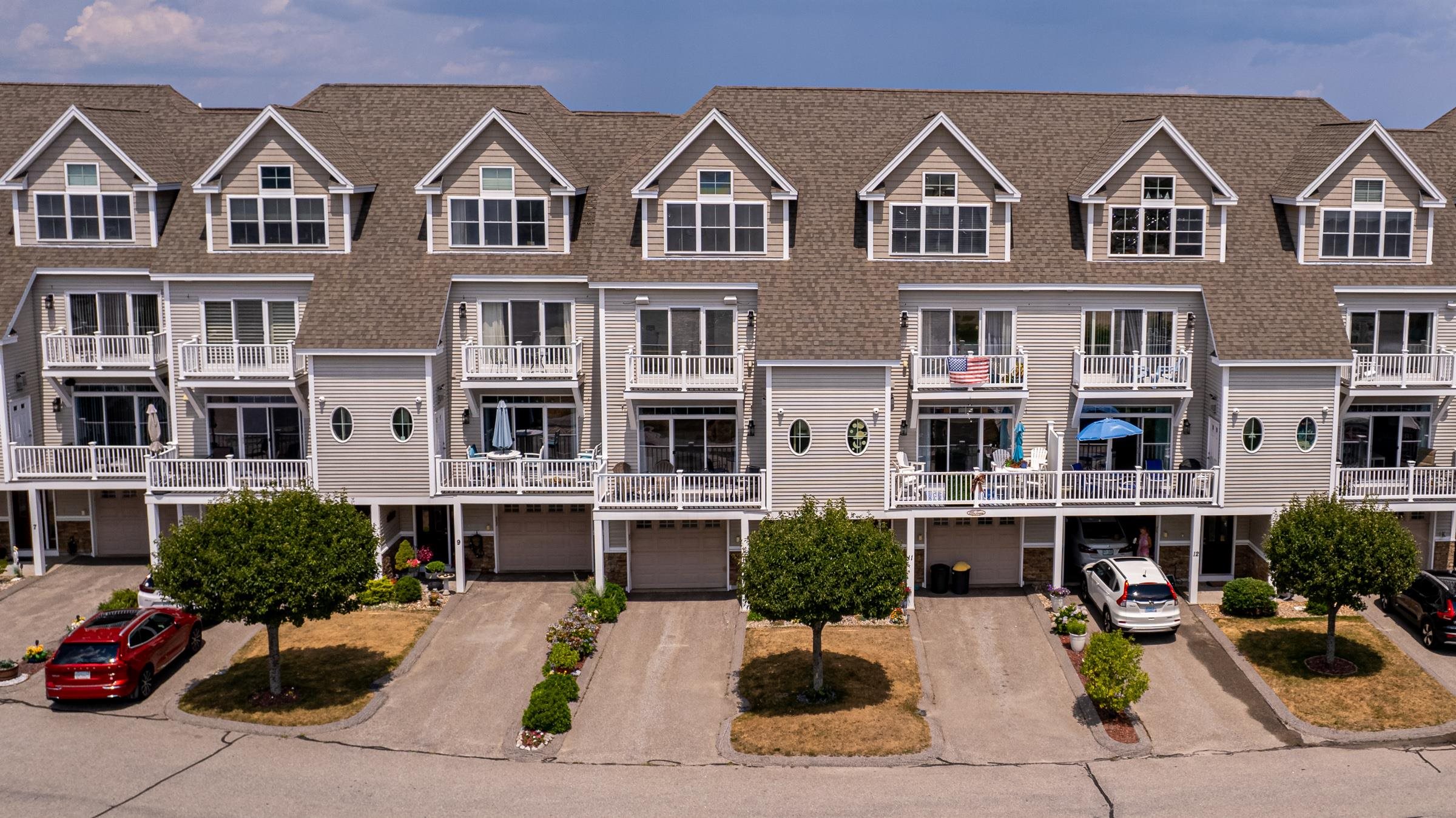 24 Harbor Road, Unit 10 Hampton, NH 03842 - Photo 27 of 40