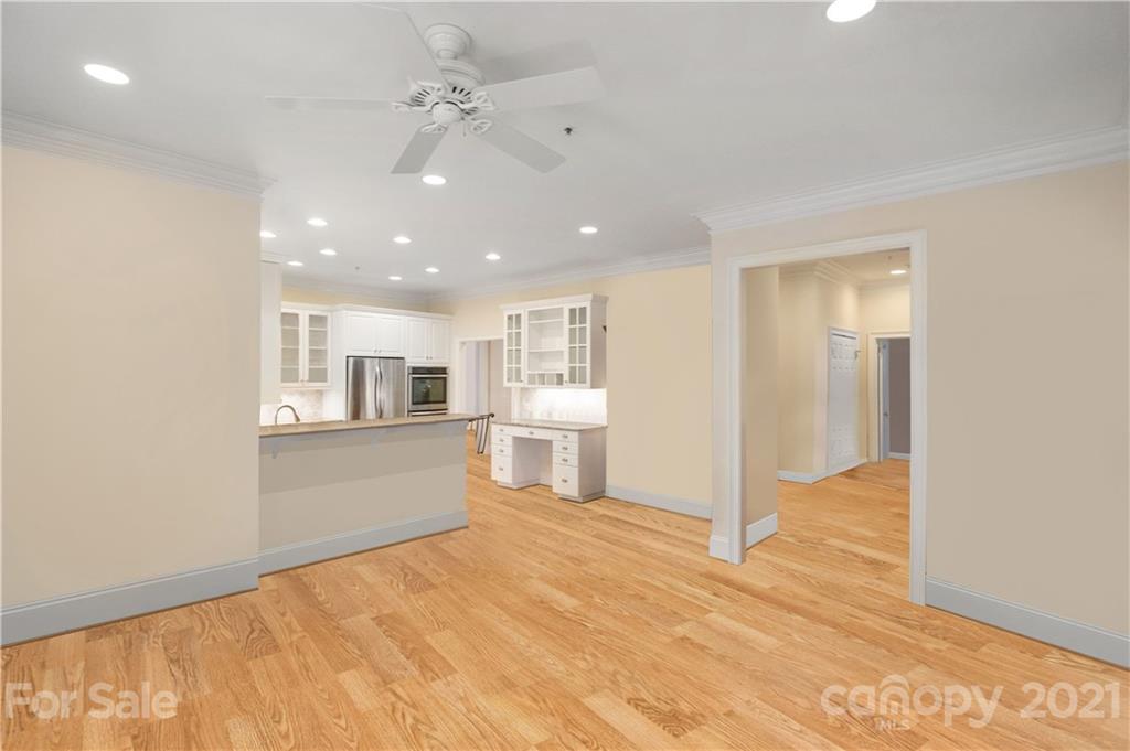 952 Queens Road Charlotte, NC 28207 - Photo 8 of 31 Gallery Image 8