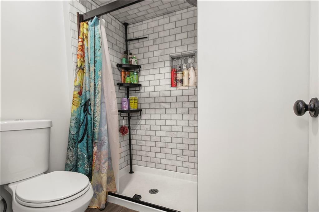 202 Southwest 25th Street Oak Grove, MO 64075 - Photo 16 of 27