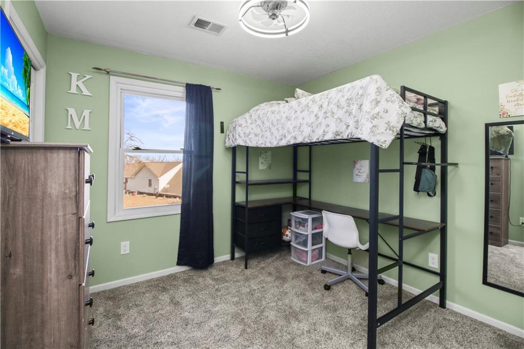 202 Southwest 25th Street Oak Grove, MO 64075 - Photo 17 of 27