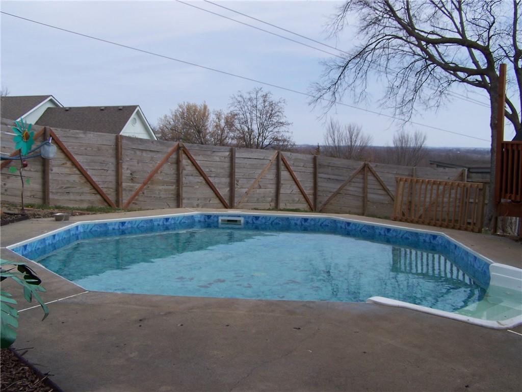 202 Southwest 25th Street Oak Grove, MO 64075 - Photo 26 of 28