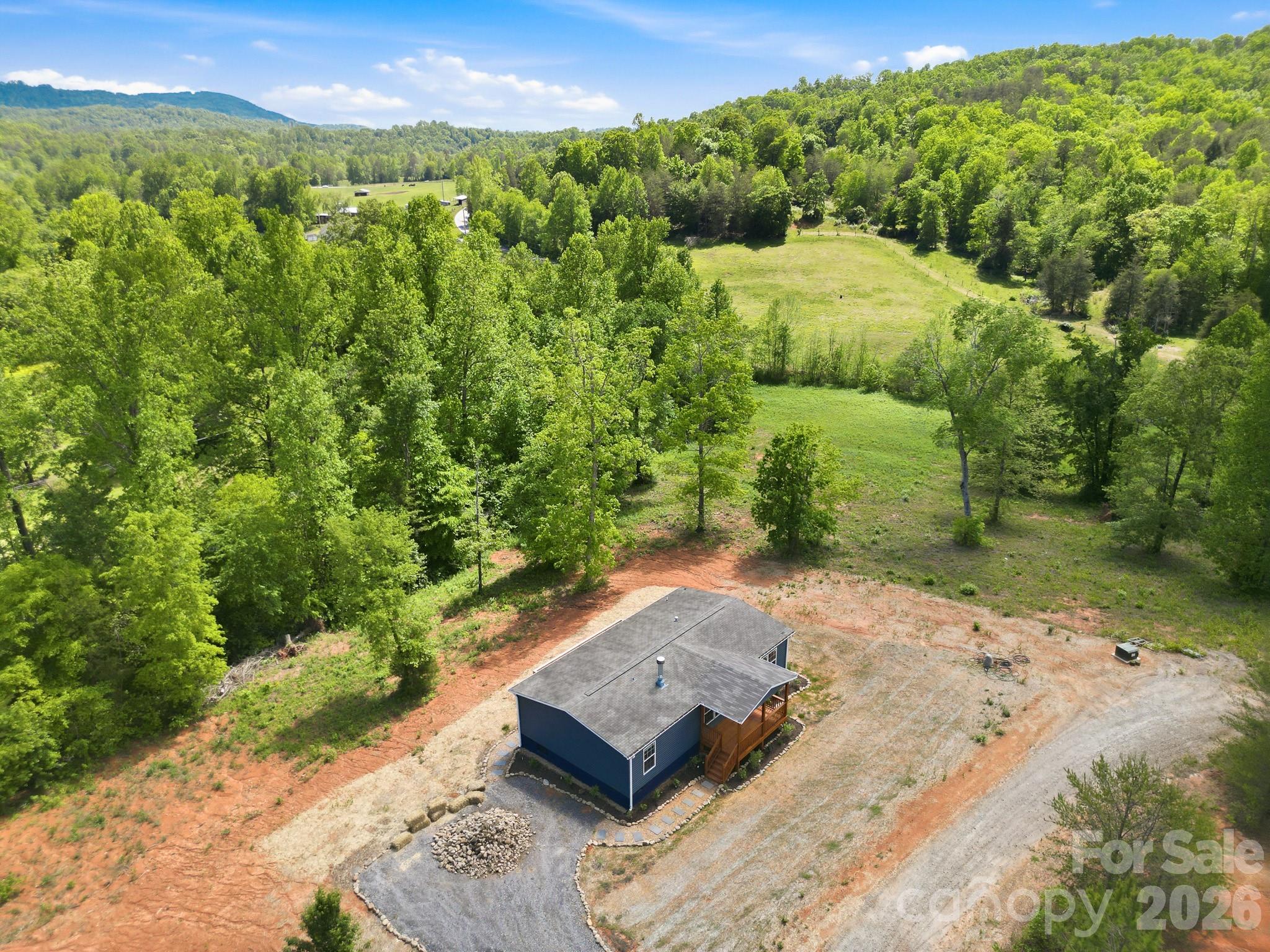 111 West Ridge Drive Marion, NC 28752 - Photo 9 of 48