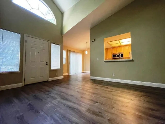 $2,349 | 2546 Alveswood Circle, San Jose, CA 95131