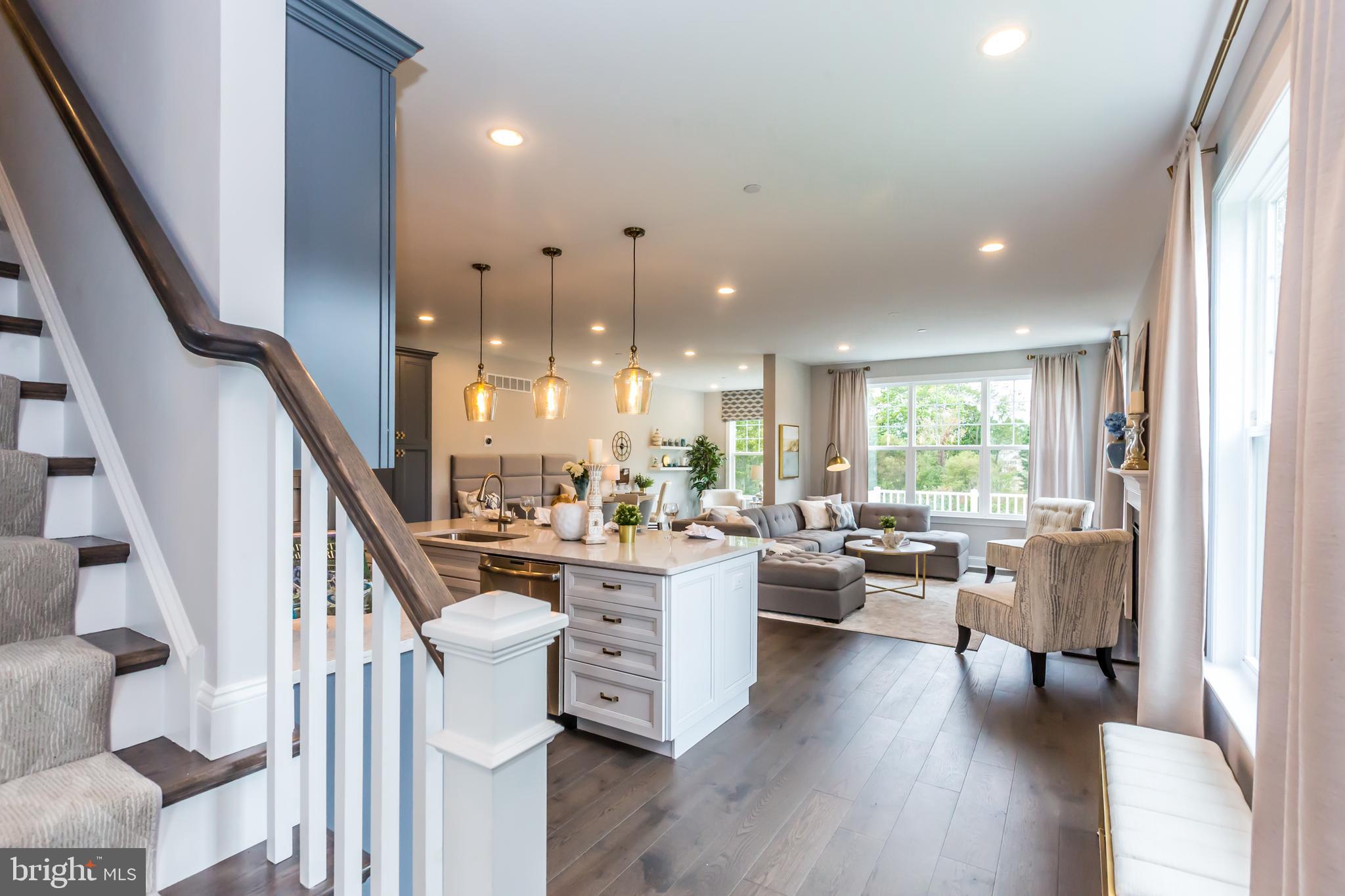 17 Sutton Grand Juliet Lane Newtown Square, PA 19073 - Photo 1 of 34