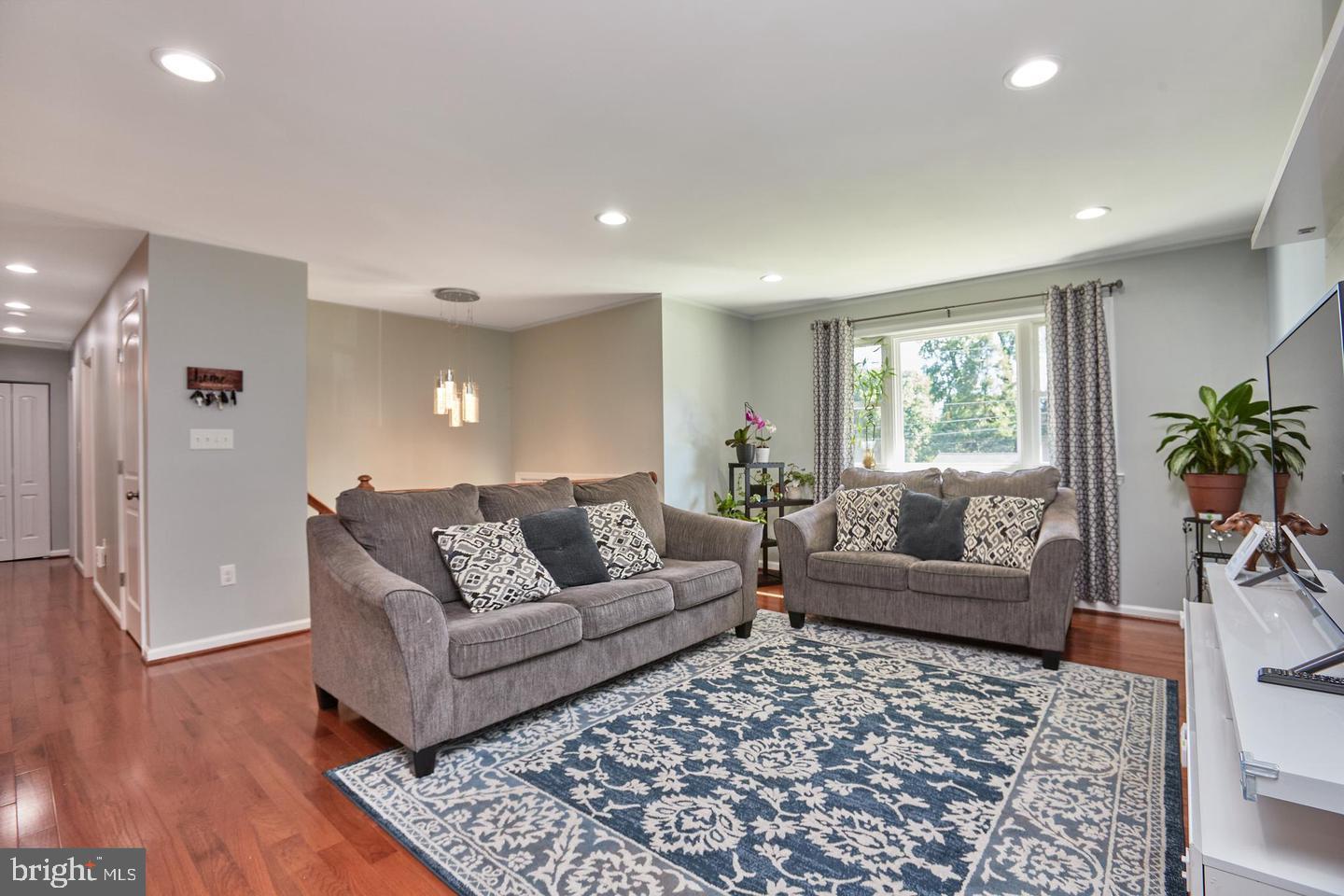 1007 Venice Drive Silver Spring, MD 20904 - Photo 7 of 39 a living room with furniture and a large window