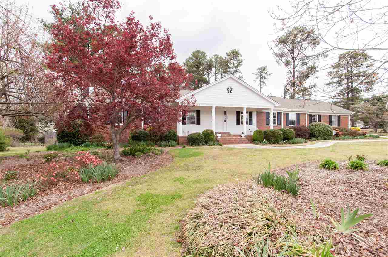4001 Sue Lane Raleigh, NC 27604 - Photo 1 of 25 4001 Sue Lane