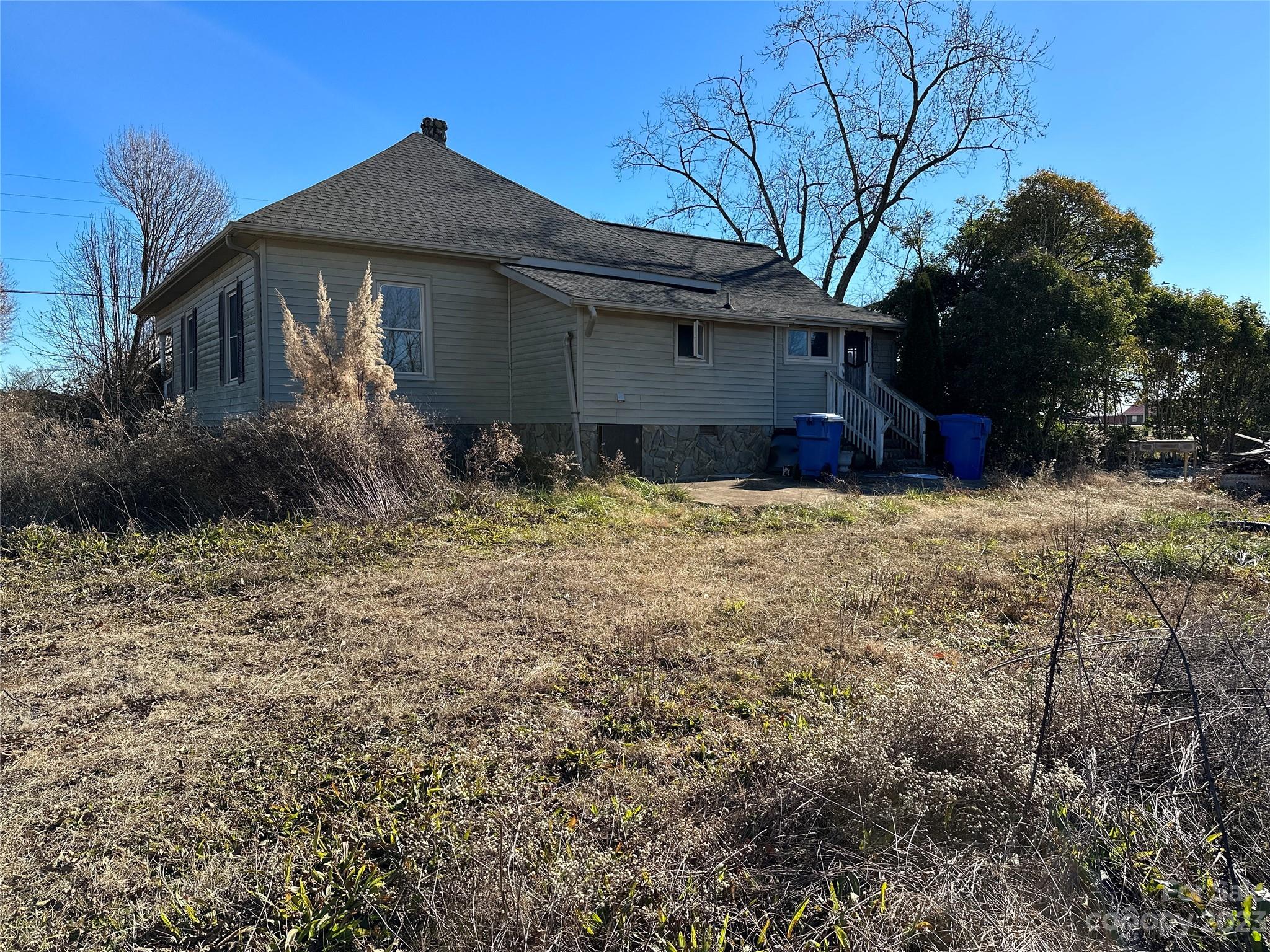 6461 Fallston Road Lawndale, NC 28090 - Photo 4 of 18 a view of a house with a yard