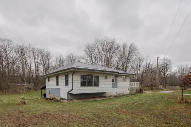 $270,000 | 11102 South 34th Street, Vicksburg, MI 49097