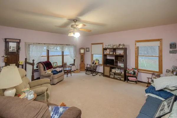$220,000 | 11102 South 34th Street, Vicksburg, MI 49097