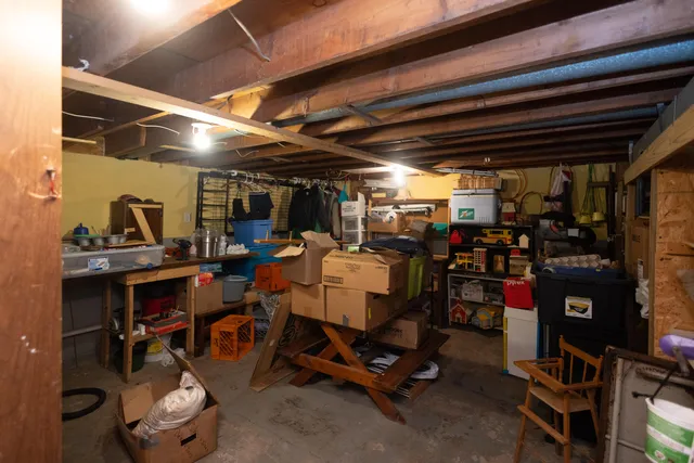 $270,000 | 11102 South 34th Street, Vicksburg, MI 49097