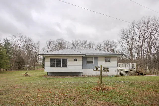 $270,000 | 11102 South 34th Street, Vicksburg, MI 49097