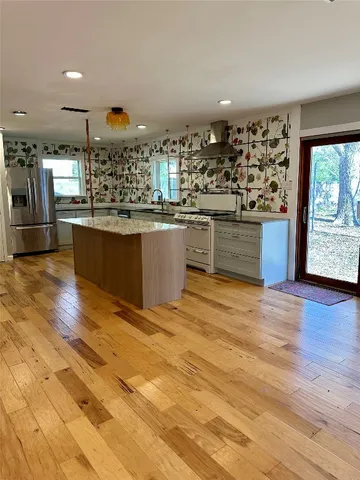 $3,750 | 2507 East Side Drive, Austin, TX 78704