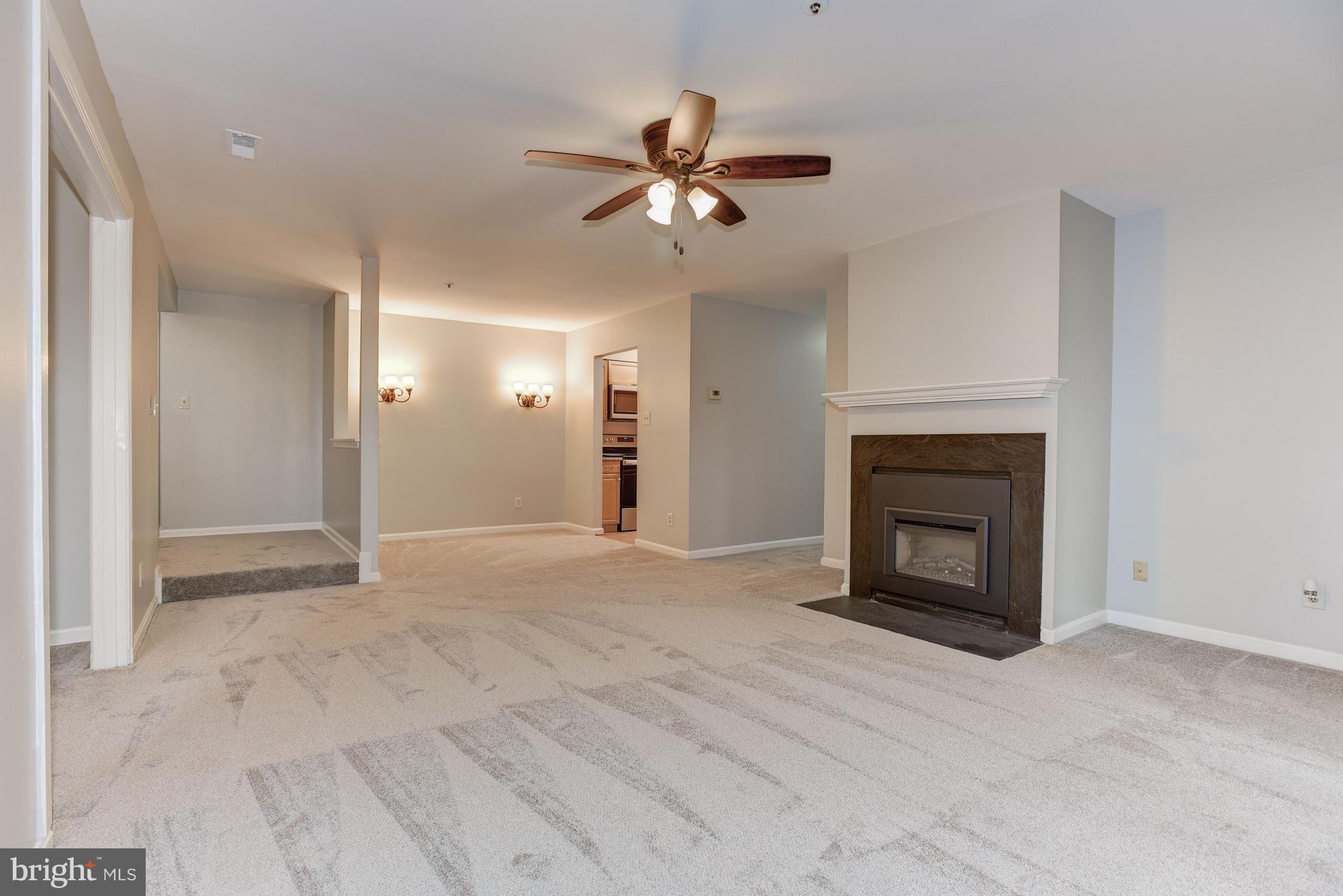 4912 Columbia Road, Unit 2 112 Columbia, MD 21044 - Photo 8 of 24 Living | Dining Rooms