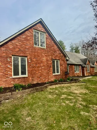 $425,000 | 4946 Beechwood Circle, Avon, IN 46123