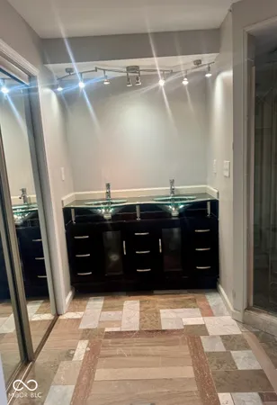 $425,000 | 4946 Beechwood Circle, Avon, IN 46123