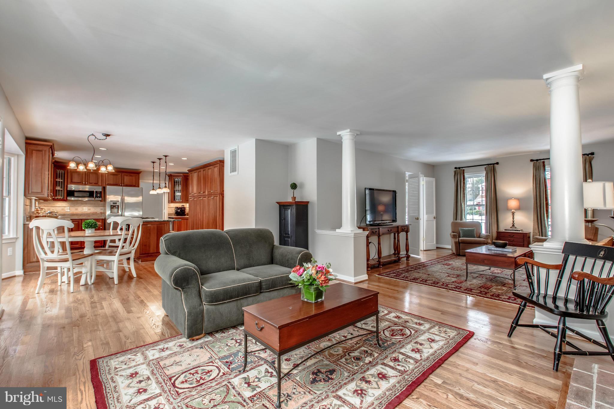 1203 Old Stable Road McLean, VA 22102 - Photo 12 of 30 Family Room/Kitchen