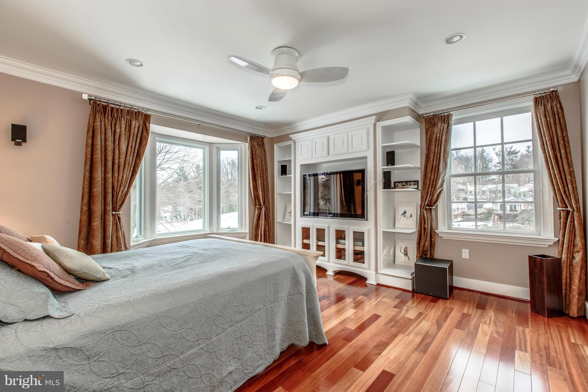 1203 Old Stable Road McLean, VA 22102 - Photo 13 of 30 Bedroom (Master) I
