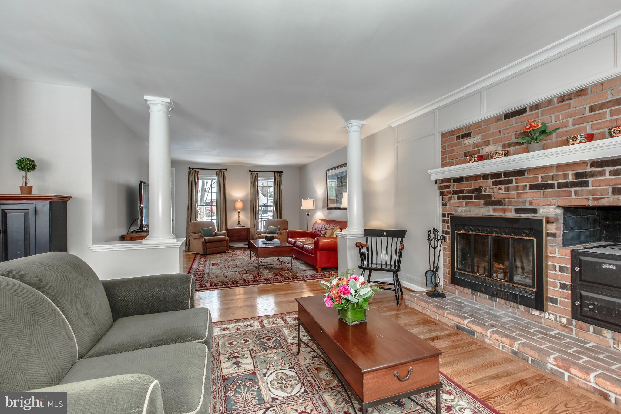 1203 Old Stable Road McLean, VA 22102 - Photo 5 of 30 Family Room