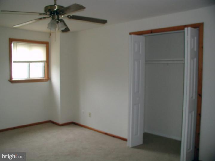 11 Polaris Road Sewell, NJ 08080 - Photo 17 of 24 Bedroom