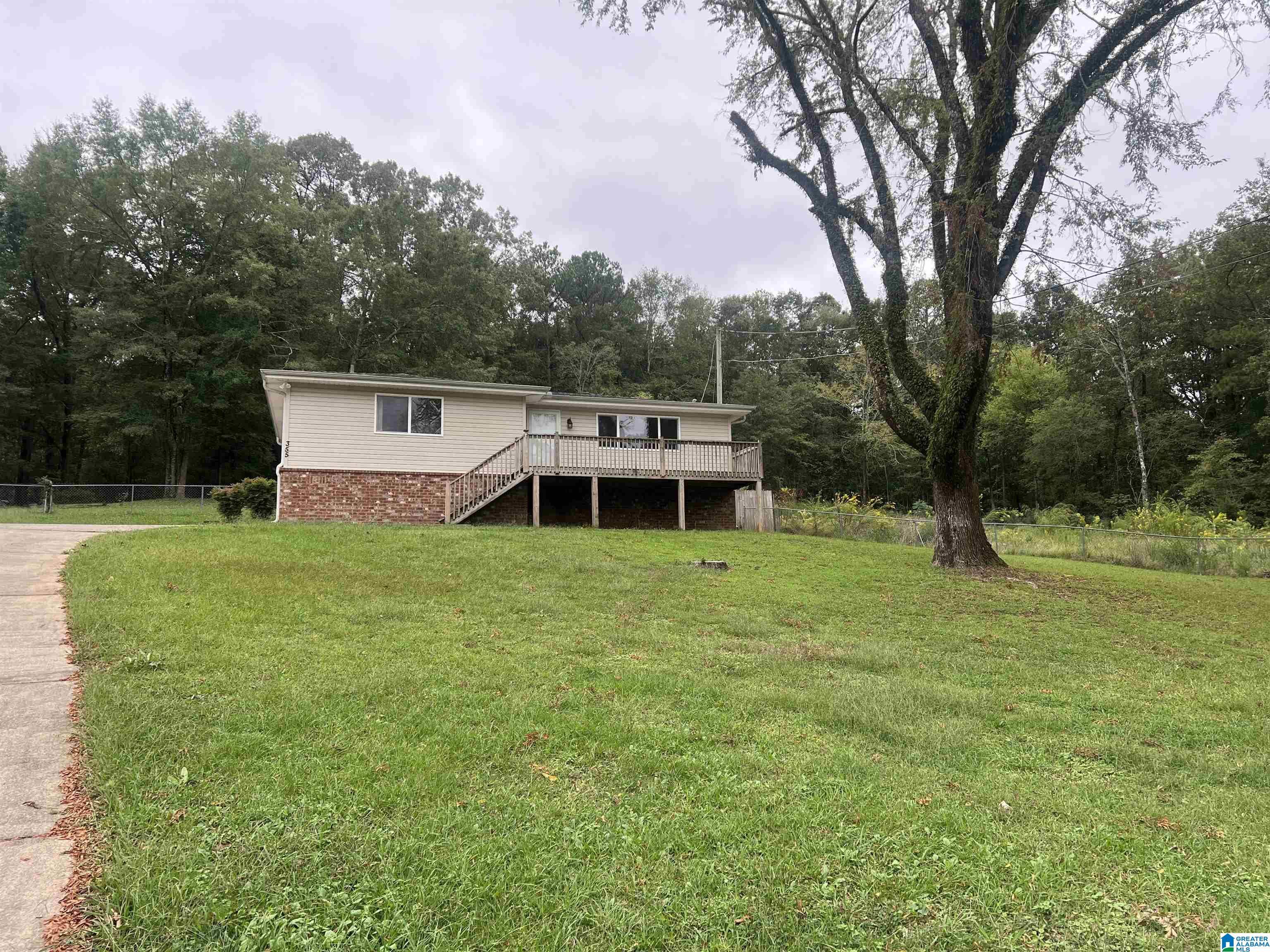 355 Village Springs Road Springville, AL 35146 - Photo 2 of 23