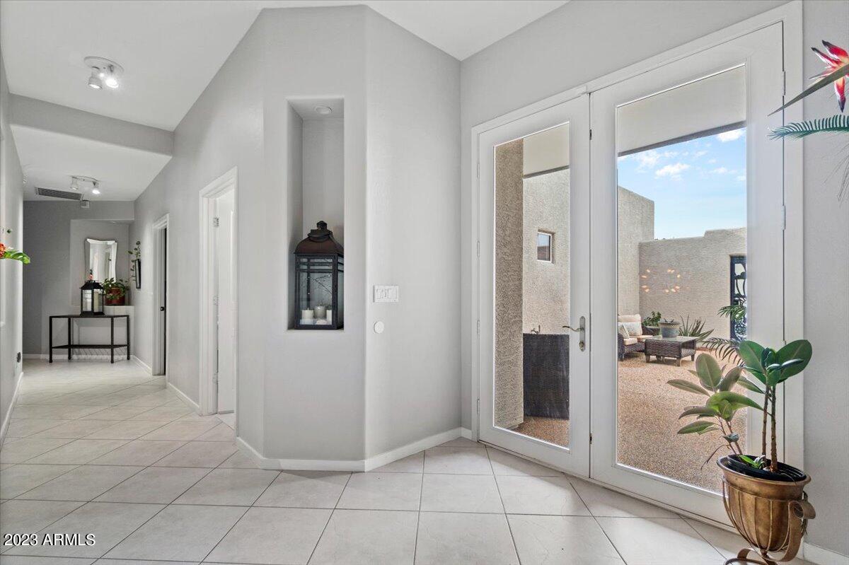 6361 West Deer Valley Road Glendale, AZ 85308 - Photo 3 of 47 Entry