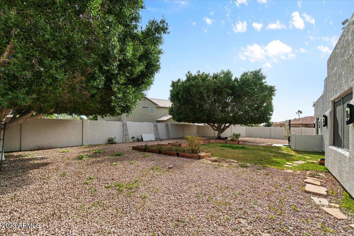 6361 West Deer Valley Road Glendale, AZ 85308 - Photo 41 of 47 Backyard