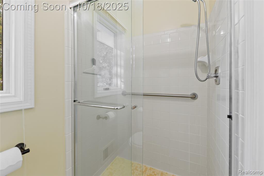 448 Streamview Court Rochester Hills, MI 48309 - Photo 21 of 40