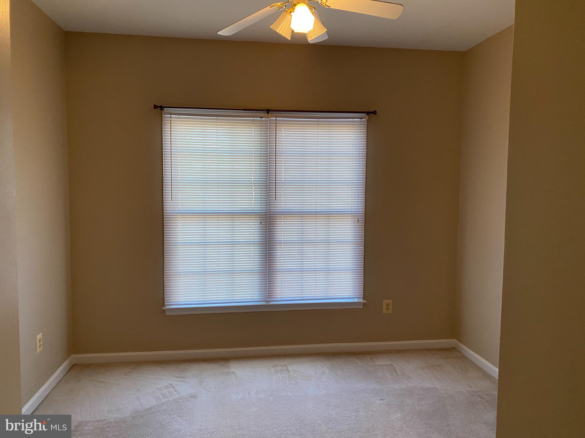 524 Wordsworth Circle Purcellville, VA 20132 - Photo 4 of 7 Bedroom 2