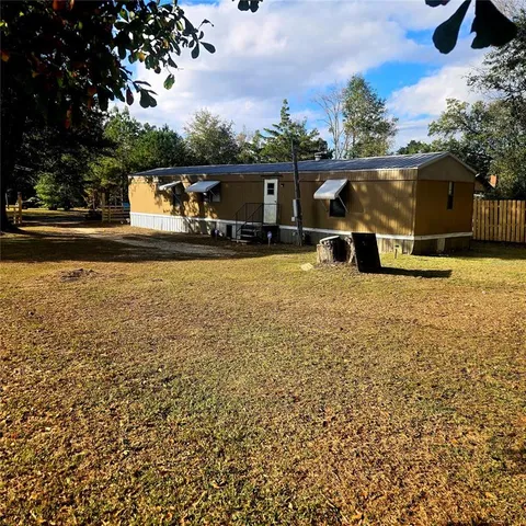 a view of a outdoor space