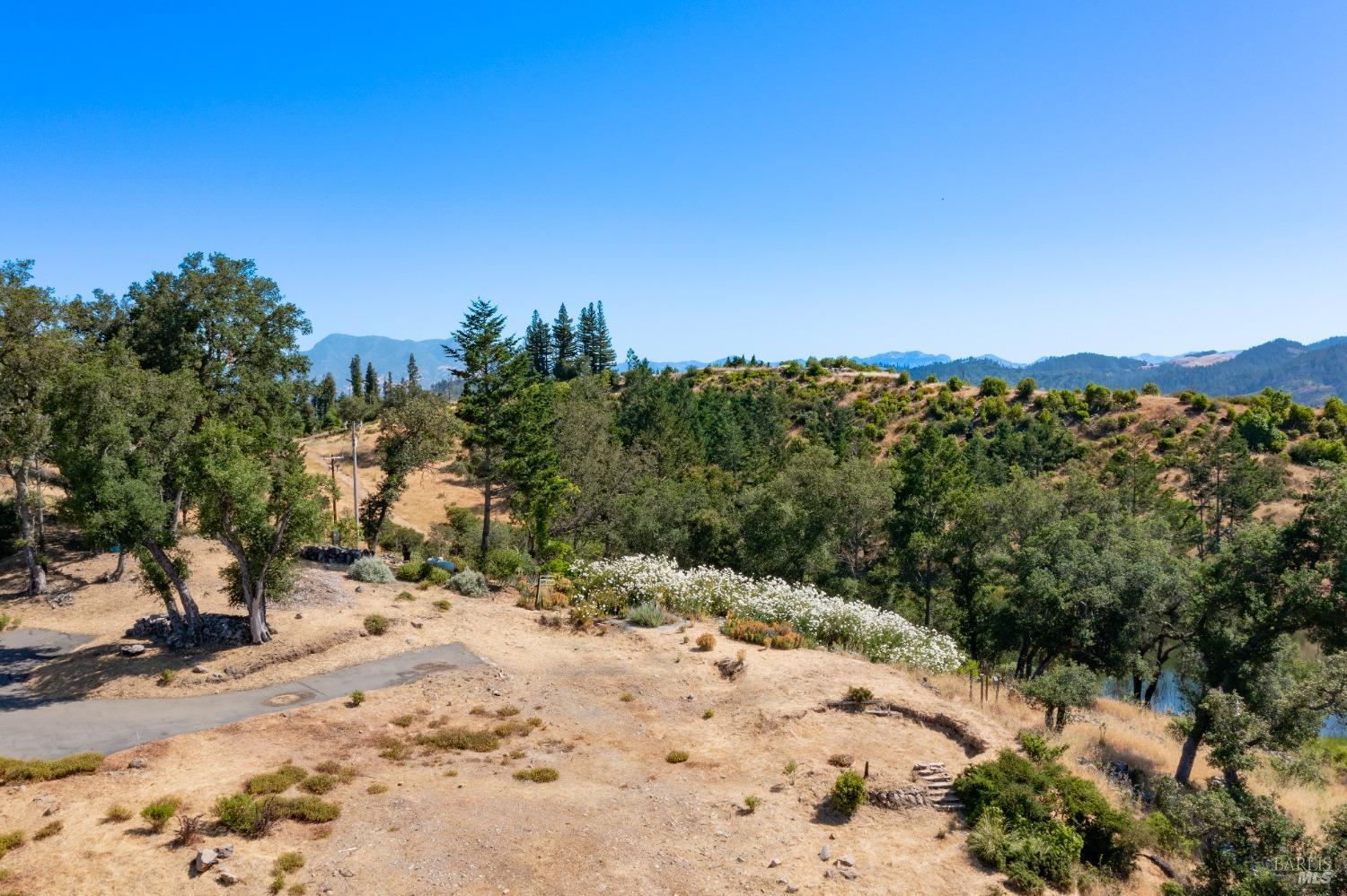 5000 Upper Ridge Road Santa Rosa, CA 95404 - Photo 10 of 20