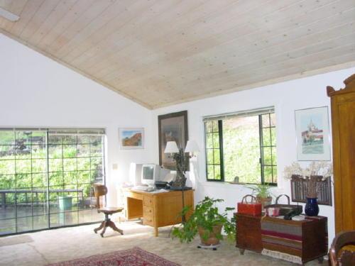 1602 Spring Hill Road Weaverville, CA 96093 - Photo 9 of 12 Another view Great Room
