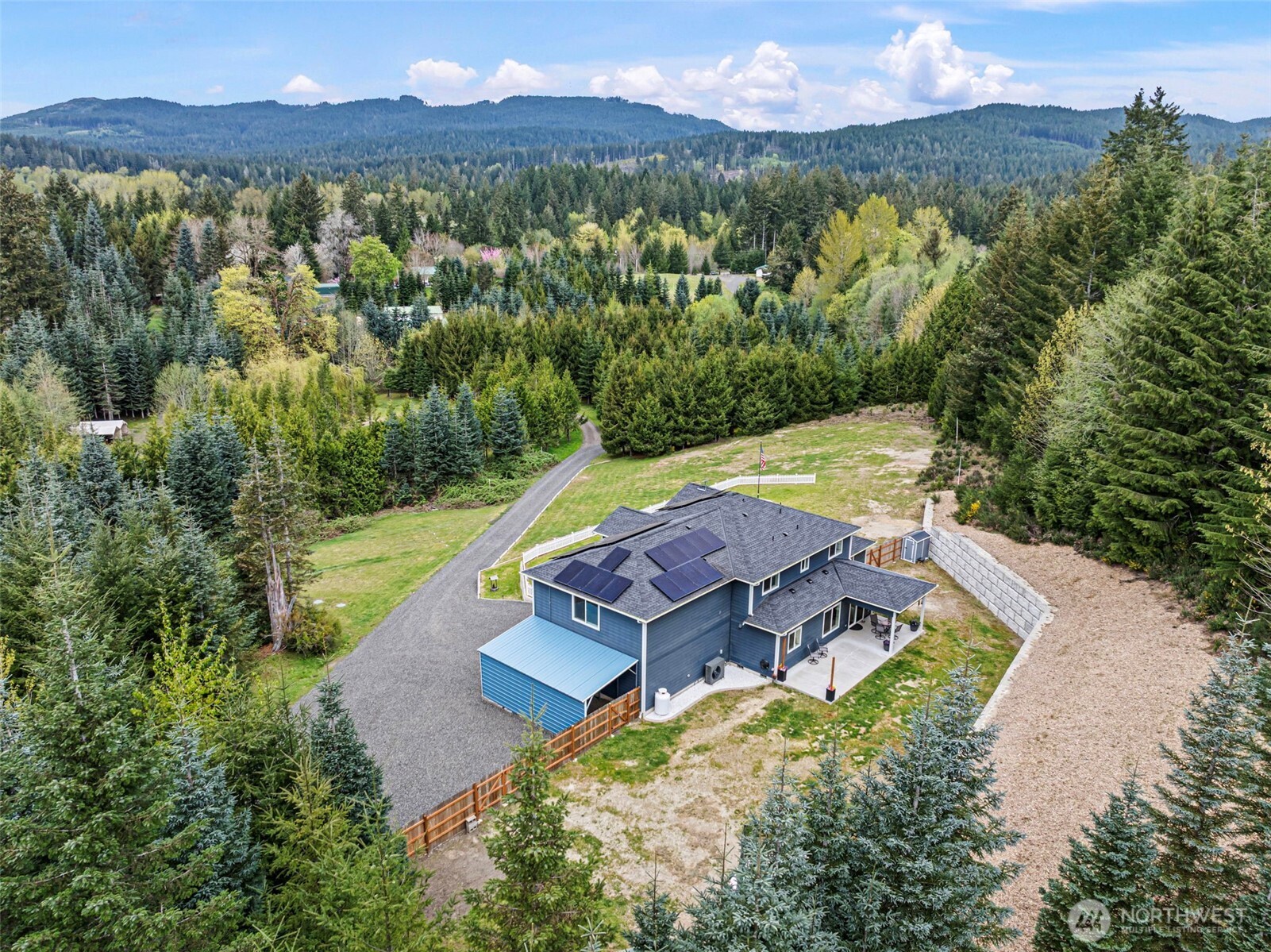 9611 West Belfair Valley Road Bremerton, WA 98312 - Photo 3 of 40