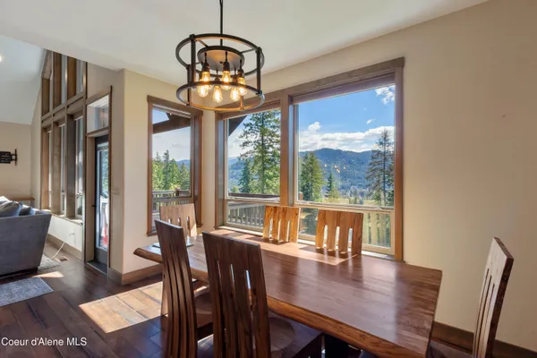 $1,375,000 | 343 Olympic Drive, Sandpoint, ID 83864