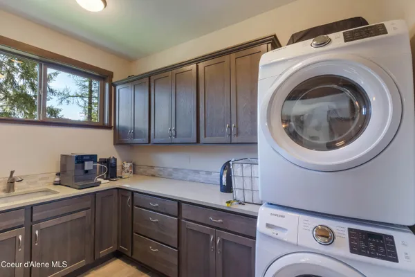 $1,375,000 | 343 Olympic Drive, Sandpoint, ID 83864