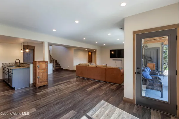 $1,375,000 | 343 Olympic Drive, Sandpoint, ID 83864