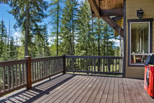 $1,375,000 | 343 Olympic Drive, Sandpoint, ID 83864