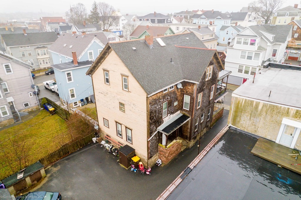 189 Ridge Street Fall River, MA 02721 - Photo 7 of 40