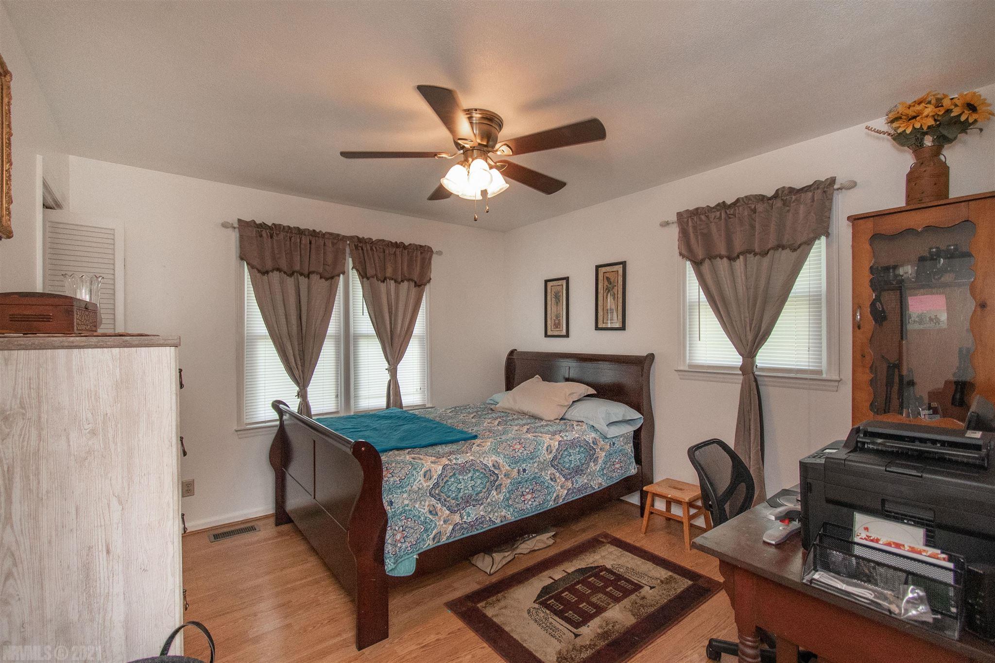 523 Mill Road Pembroke, VA 24136 - Photo 28 of 36 Gallery Image 28