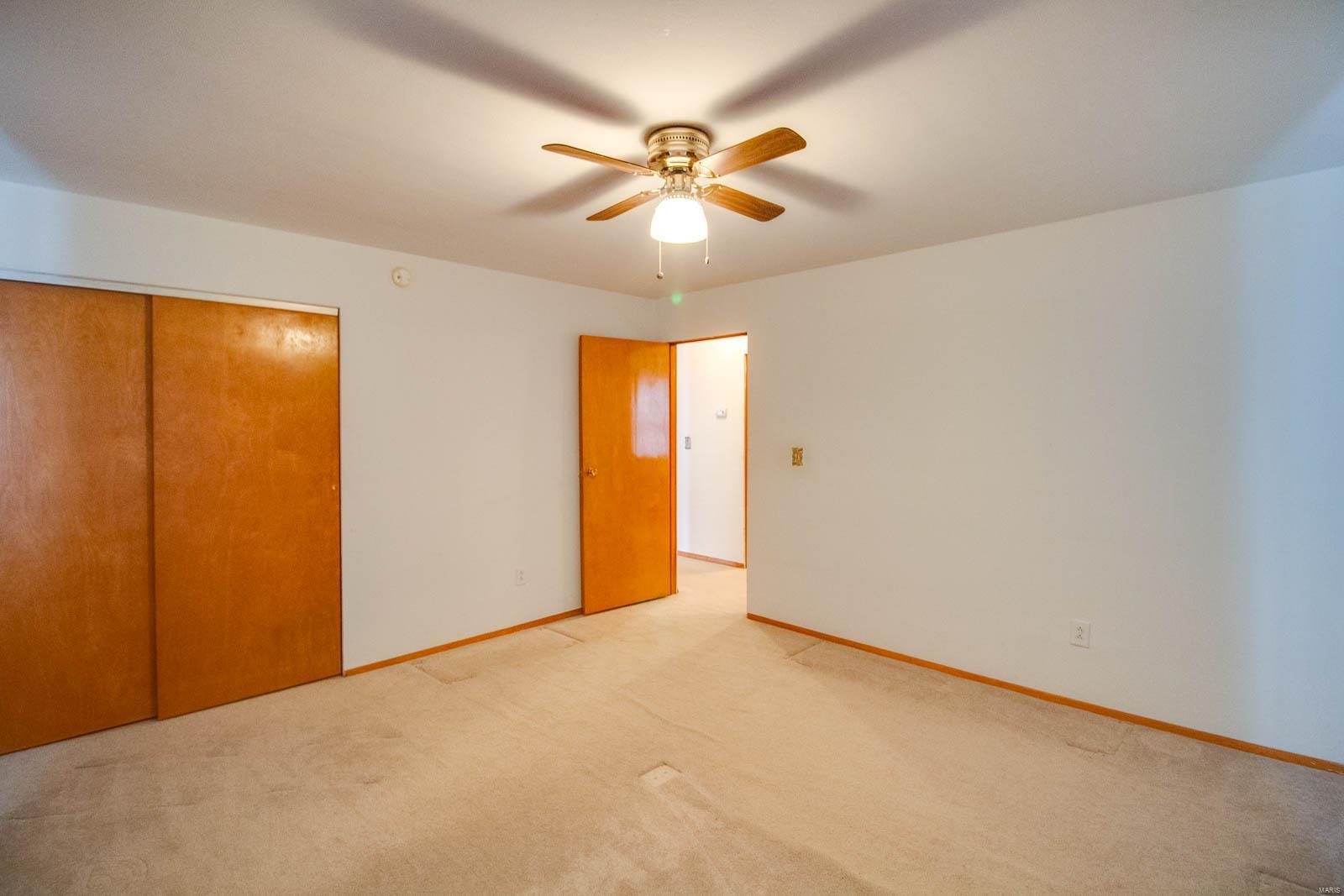 3530 Omega Street Alton, IL 62002 - Photo 12 of 29 Gallery Image 12