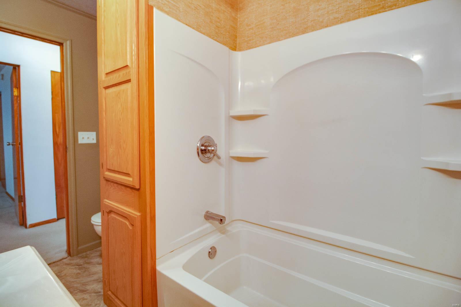 3530 Omega Street Alton, IL 62002 - Photo 16 of 29 Gallery Image 16