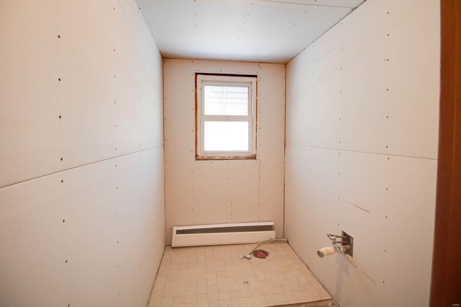 3530 Omega Street Alton, IL 62002 - Photo 20 of 29 Gallery Image 20