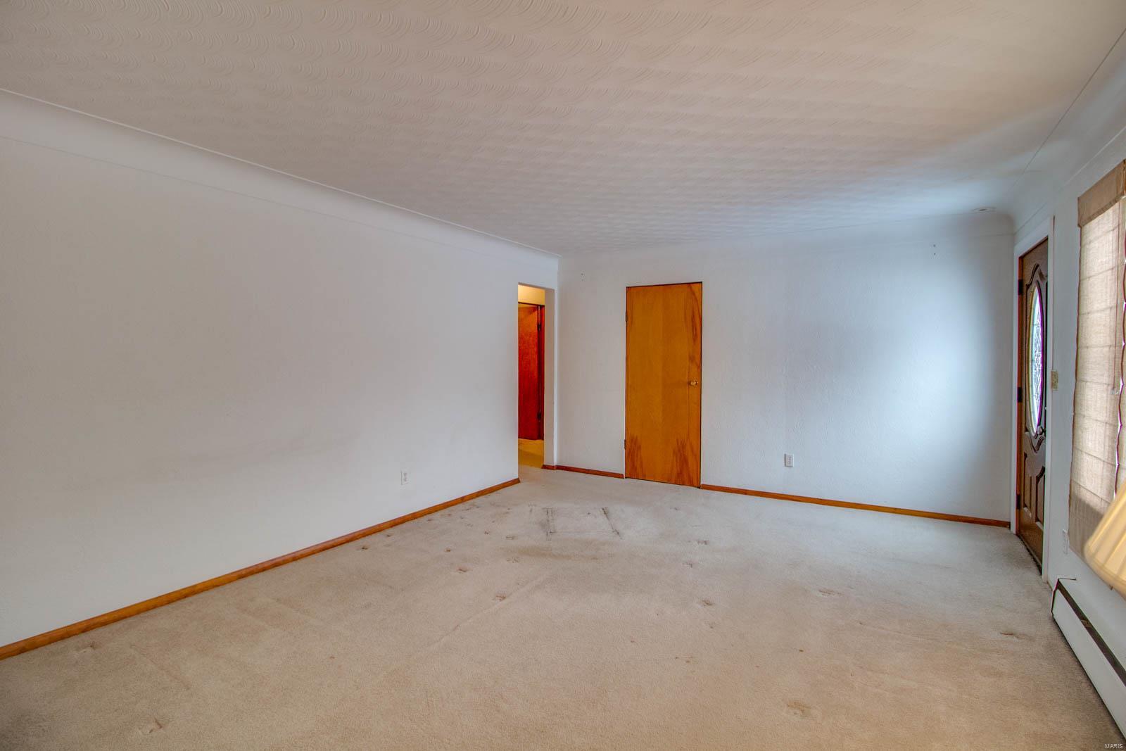 3530 Omega Street Alton, IL 62002 - Photo 7 of 29 Gallery Image 7