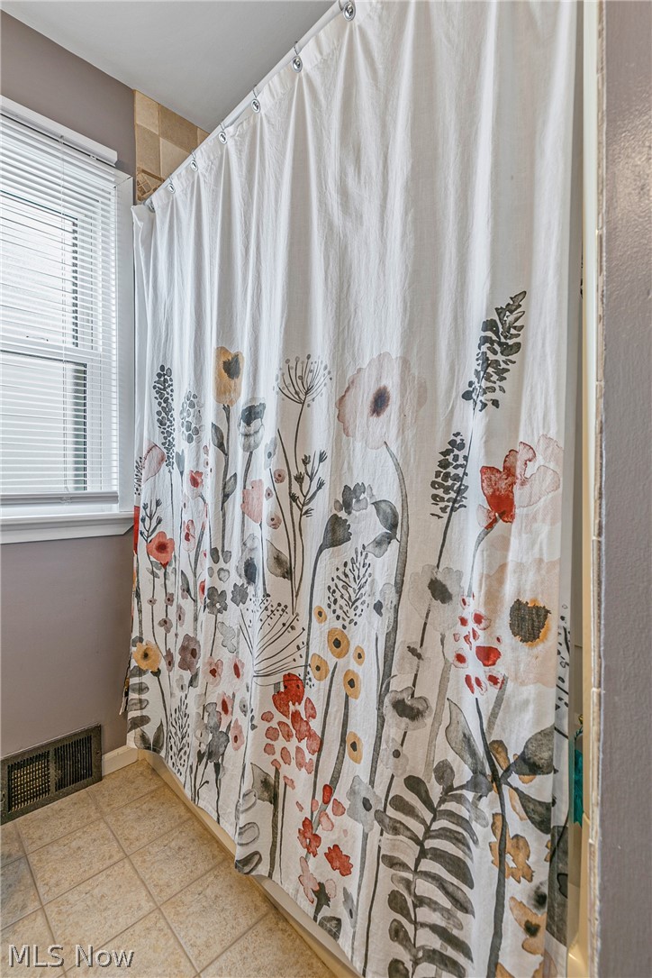 32026 Pendley Road Willowick, OH 44095 - Photo 19 of 24