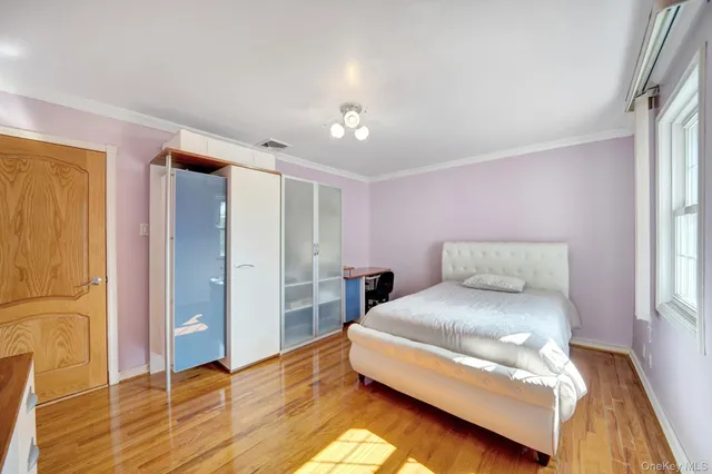 $2,300,000 | 73-55 194th Street | Fresh Meadows