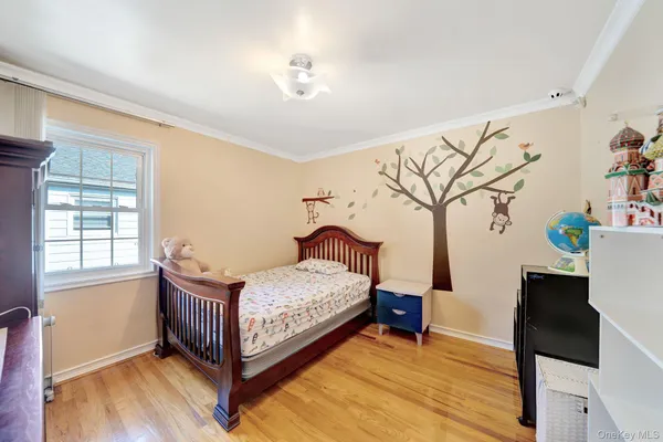 $2,199,000 | 73-55 194th Street | Fresh Meadows